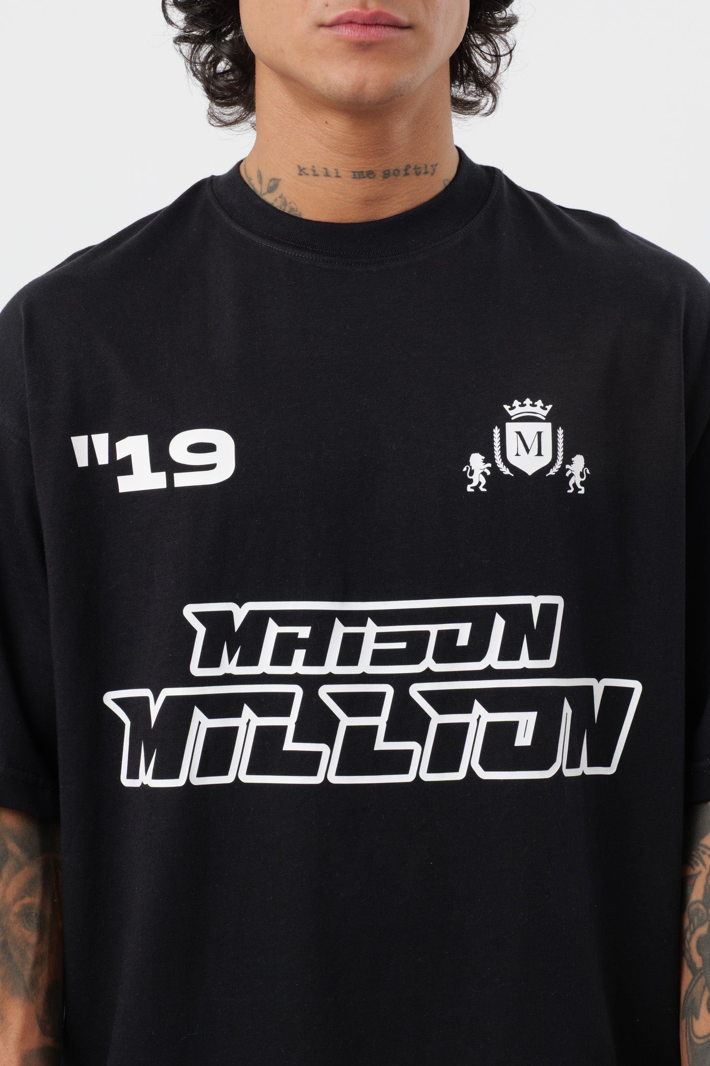 Camiseta 19" Maison Negra
