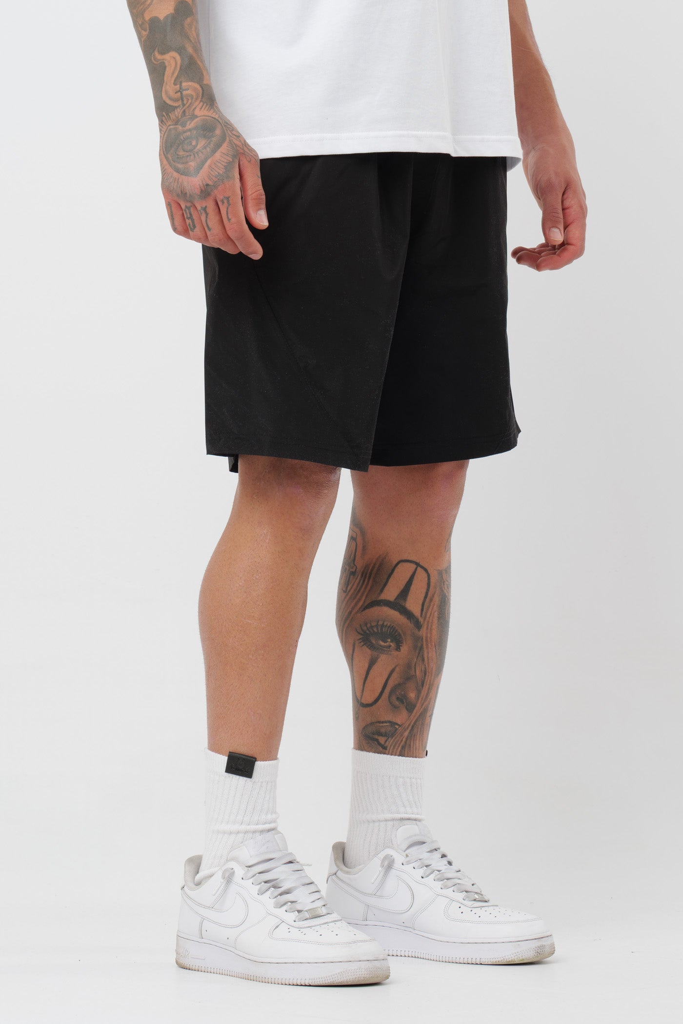 Short Tech Negro