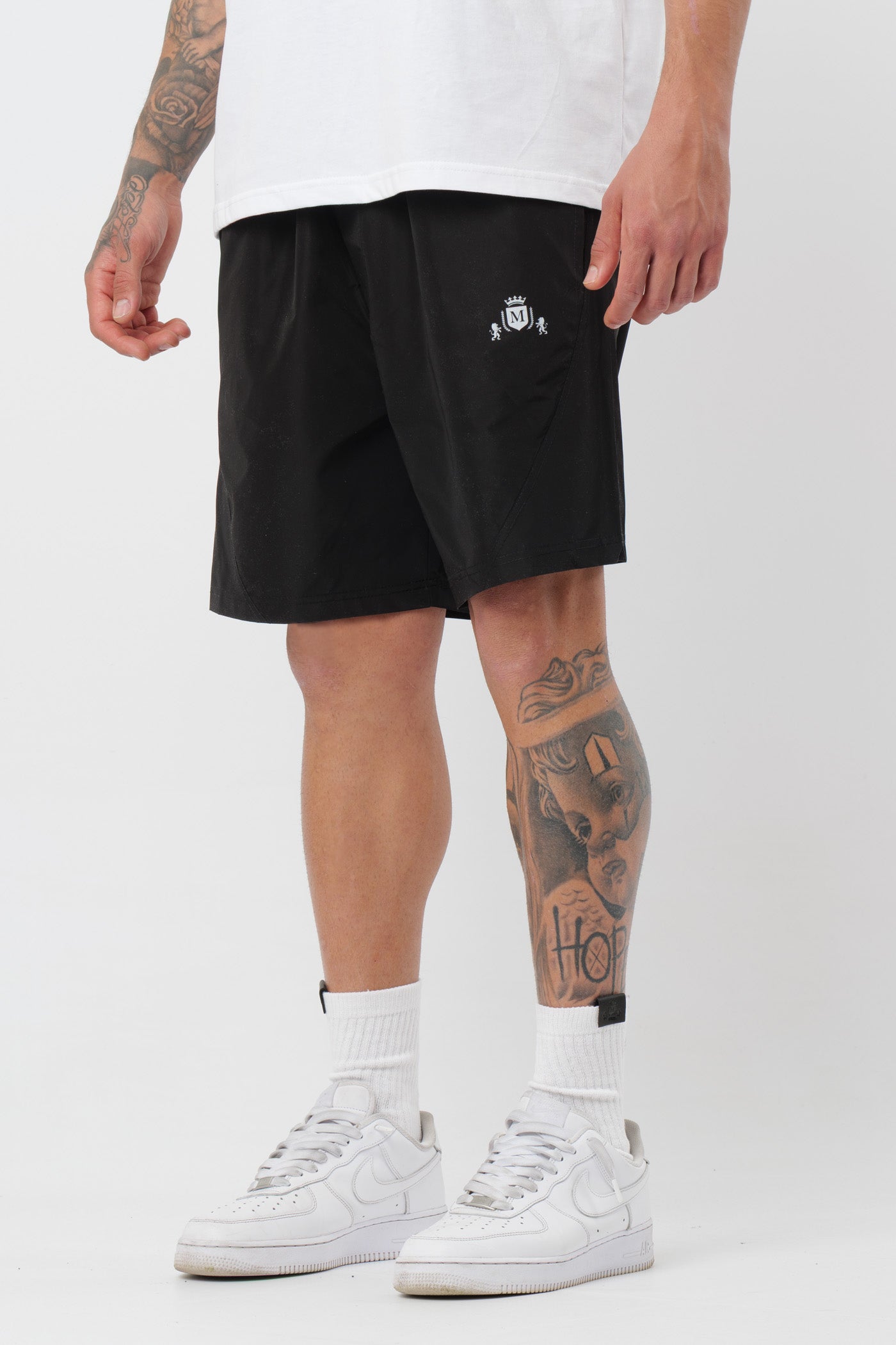 Short Tech Negro