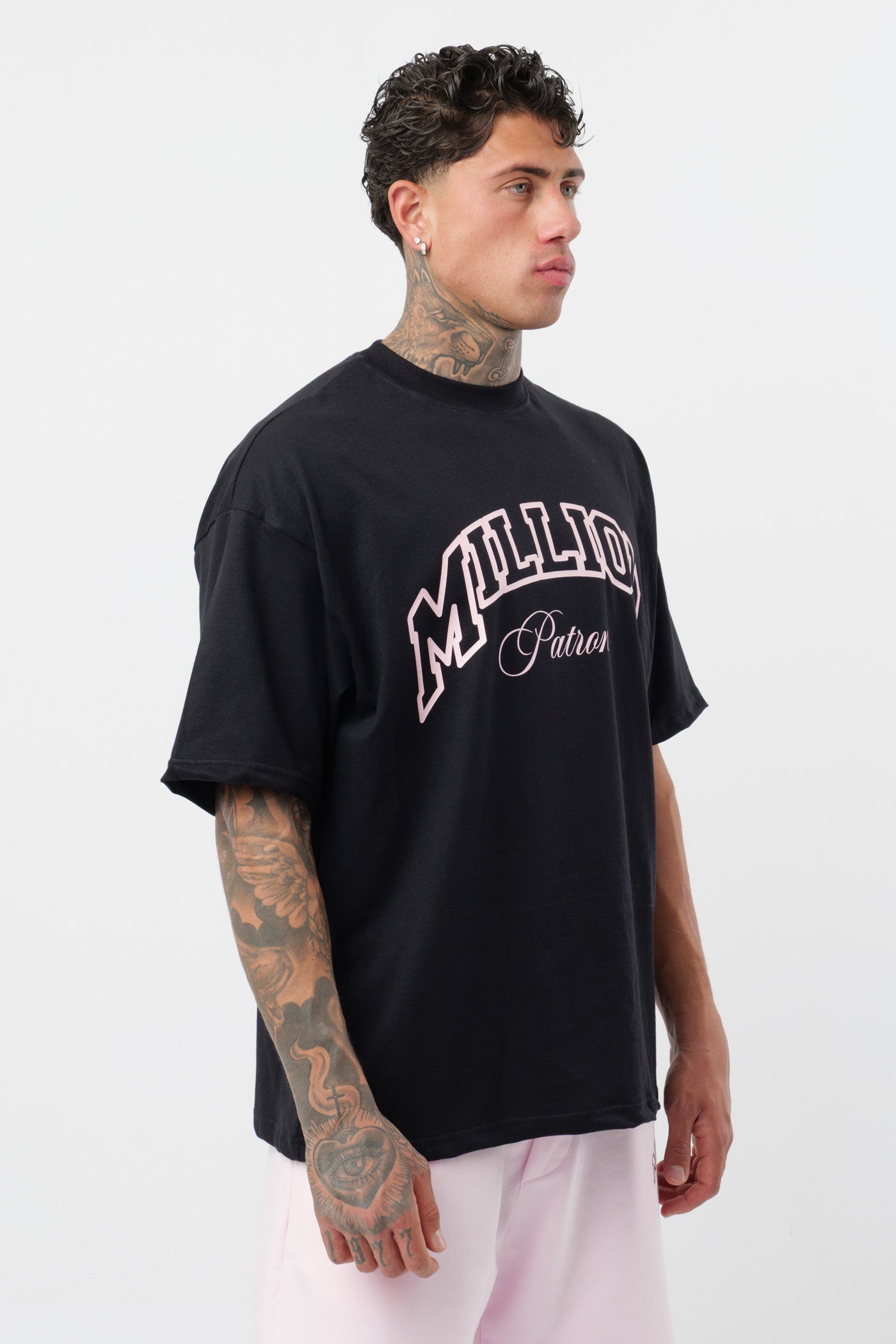 Camiseta Patron Negra Rosa