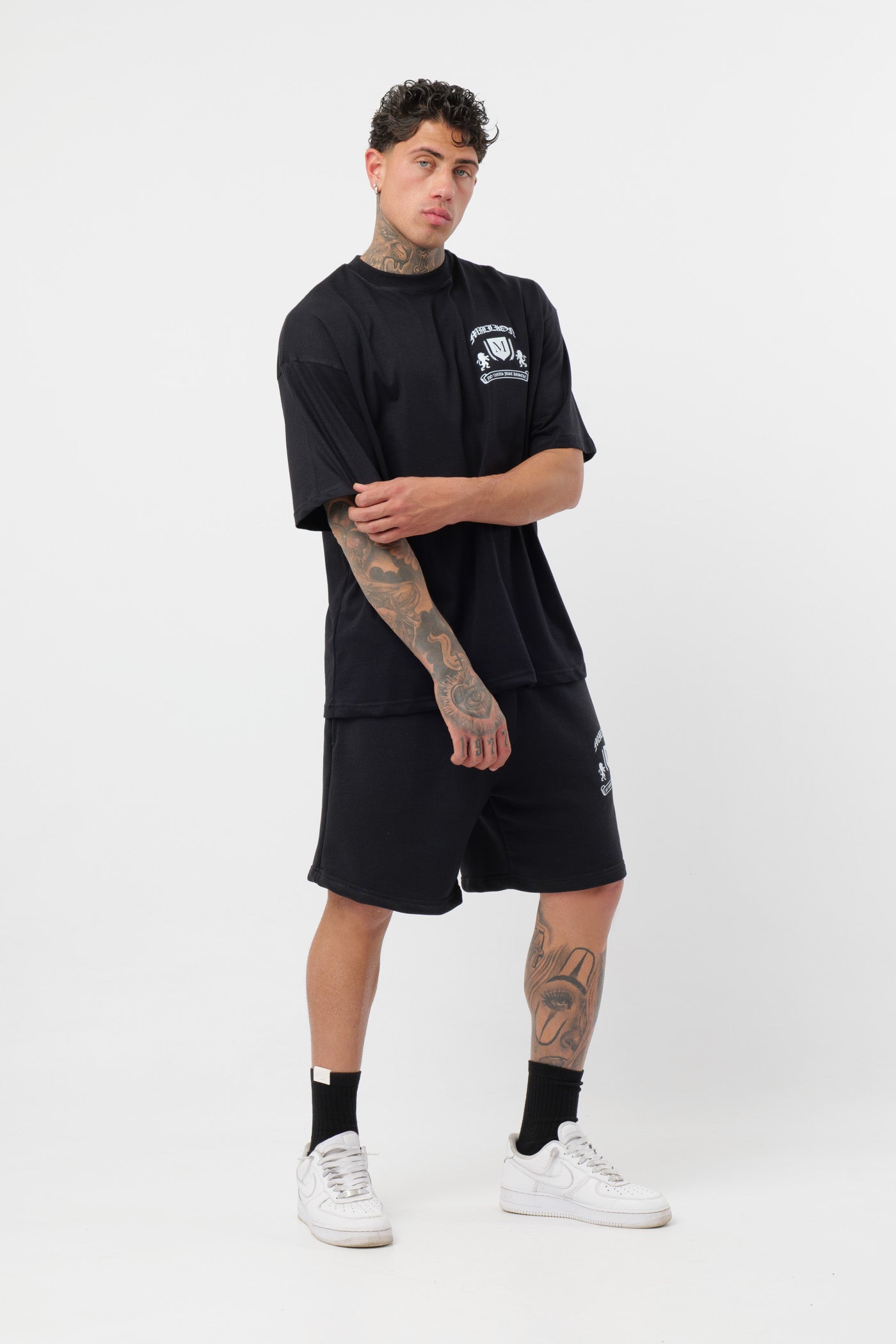 Short Monarch Negro