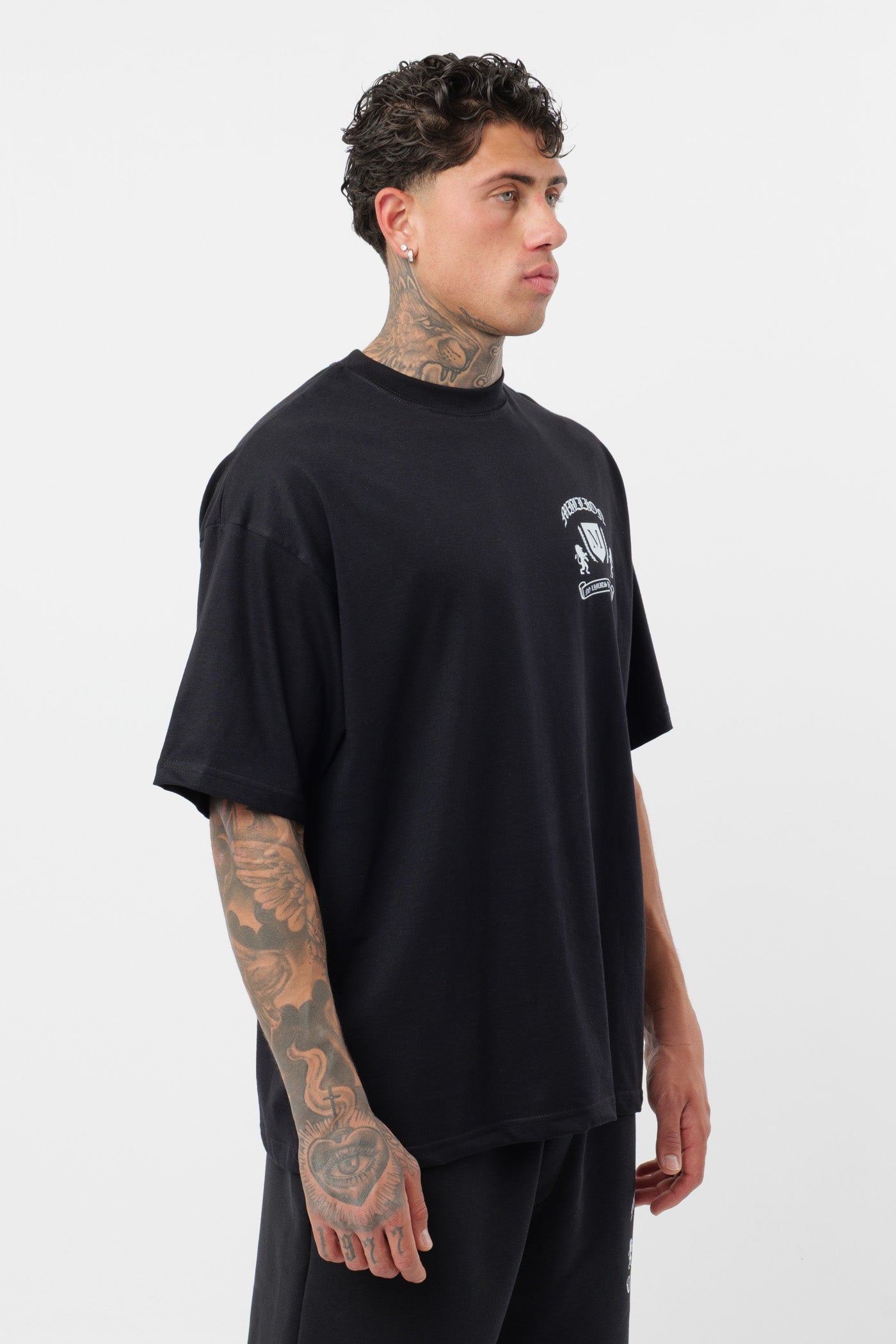 Camiseta Monarch Negra
