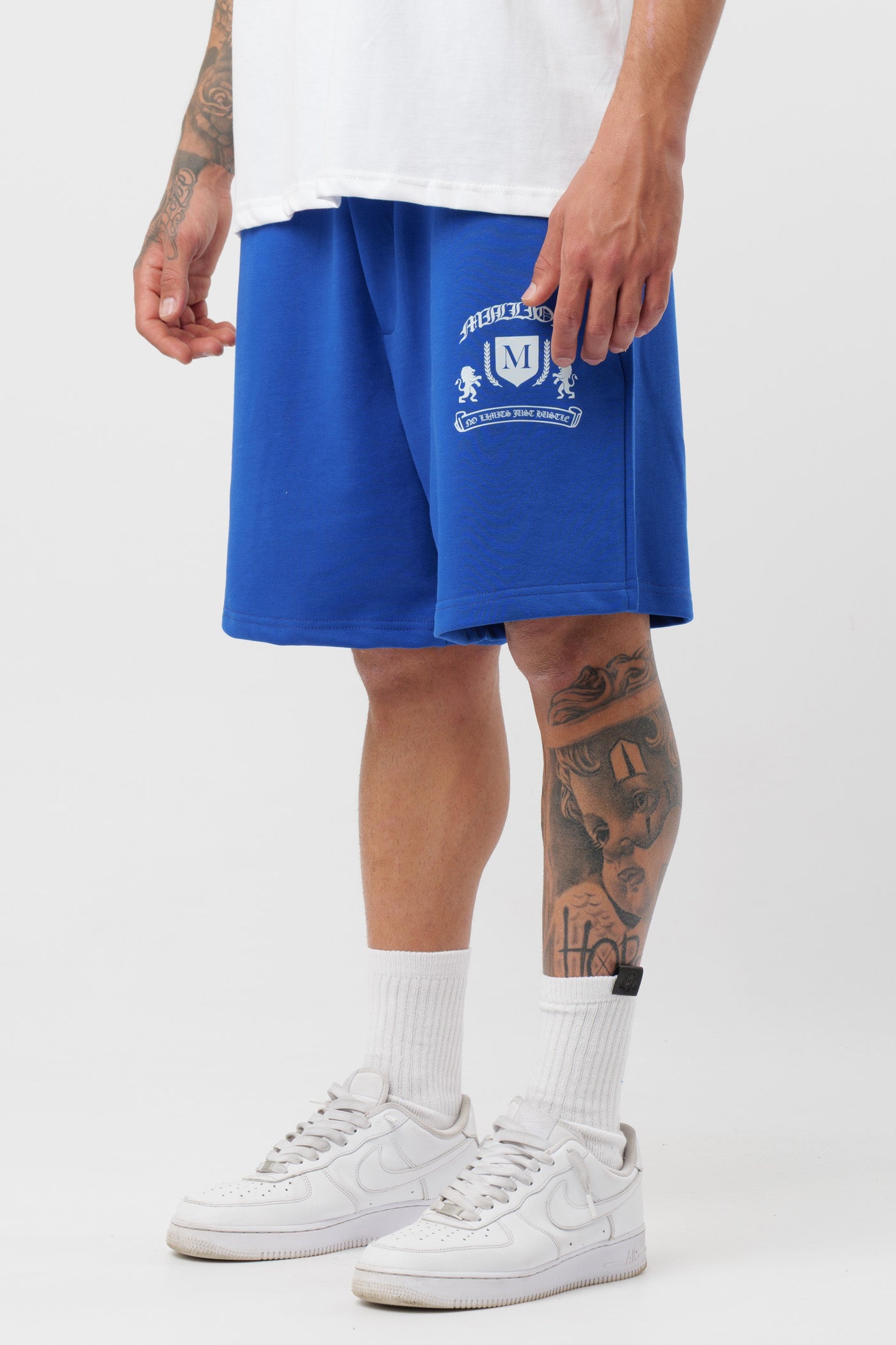 Short Monarch Royal
