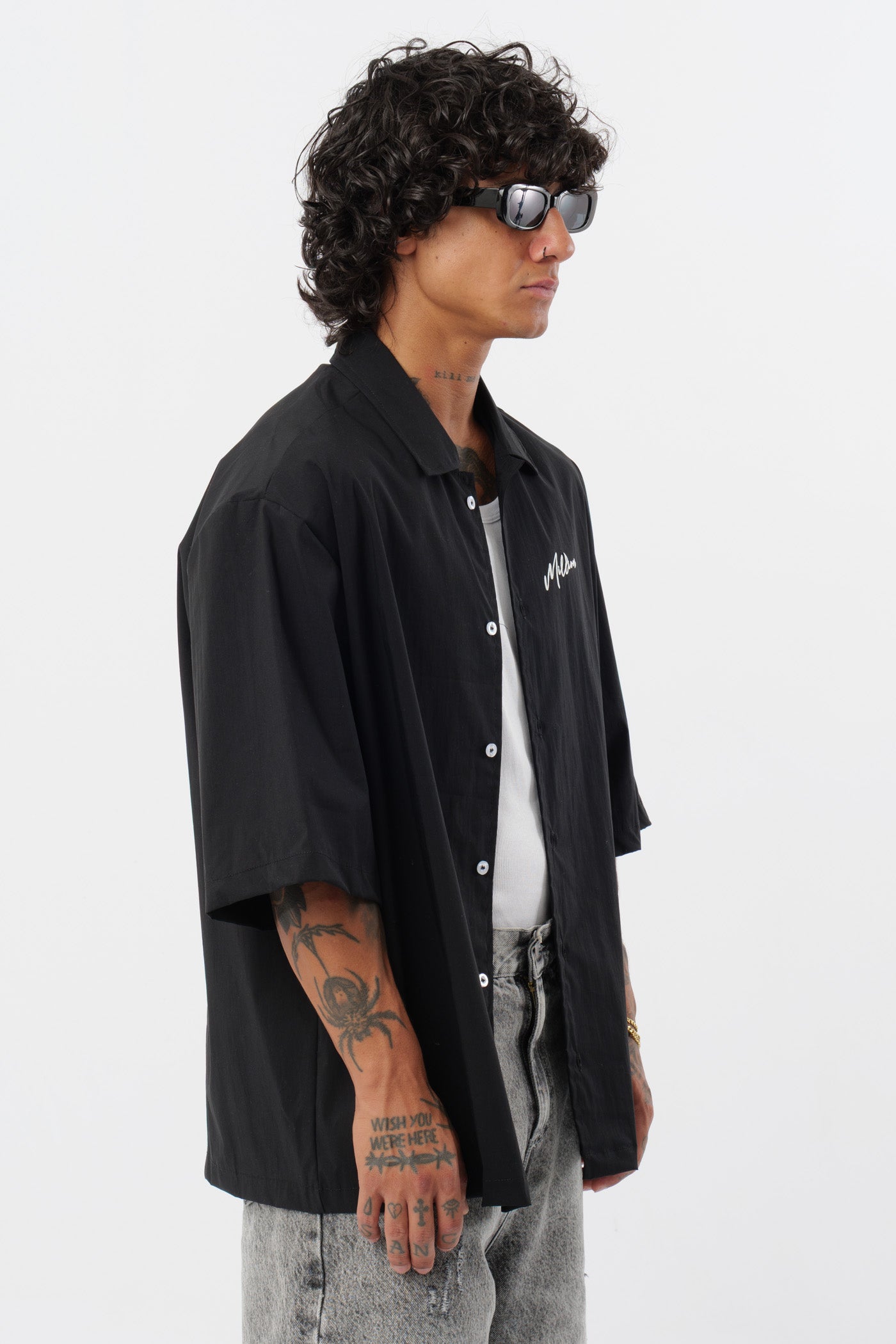 Negro llamativo