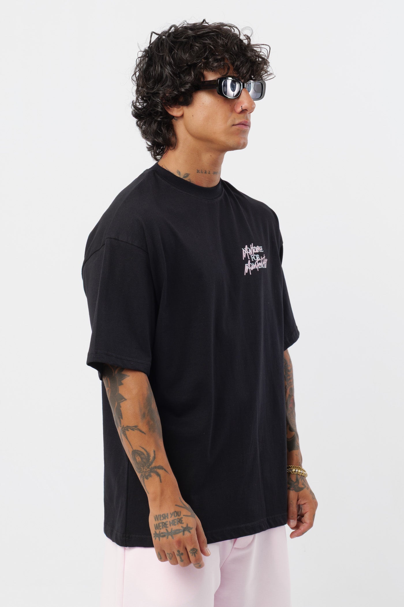 Camiseta Romance Negra