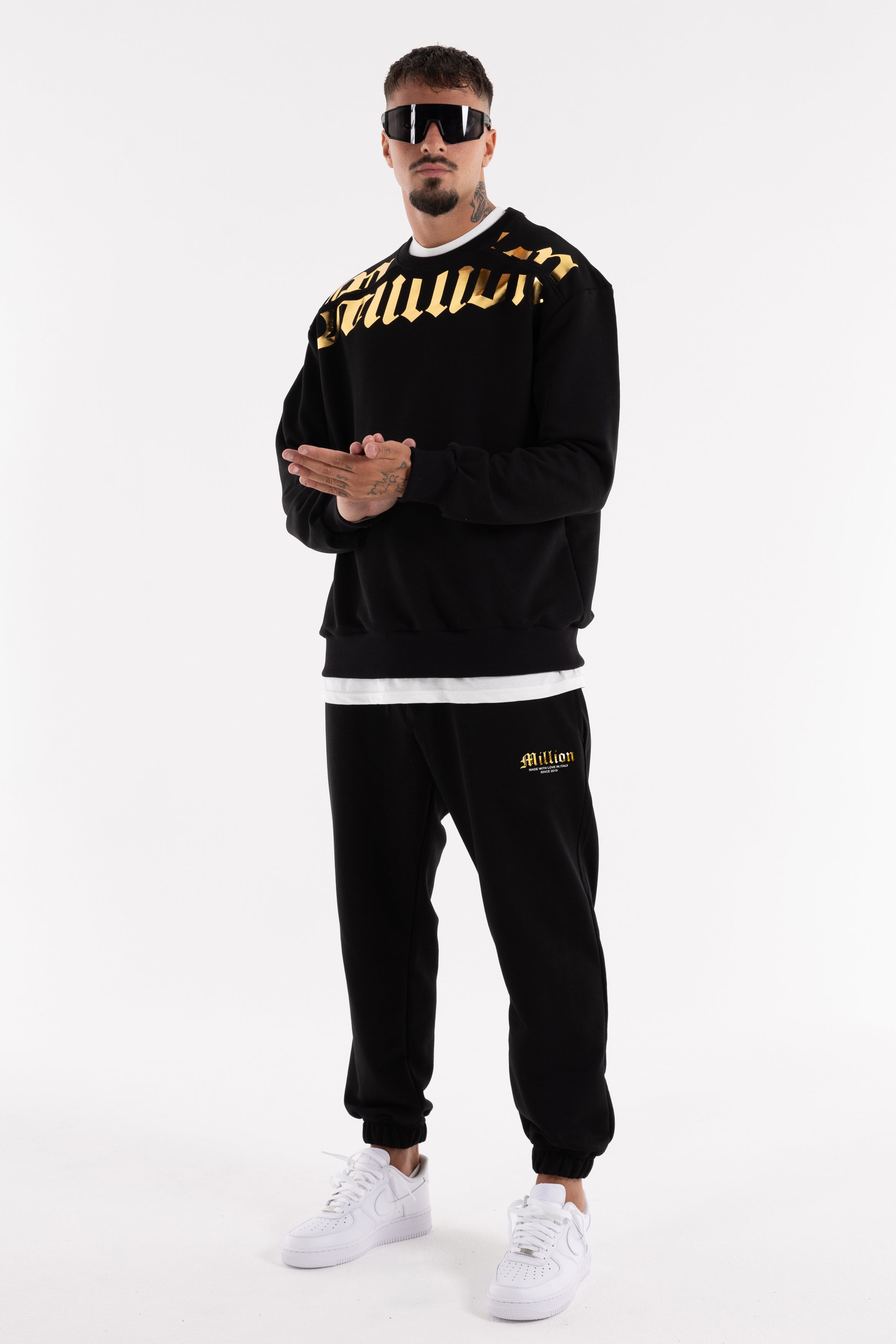 Sudadera Crewneck Gold Cortar Negra