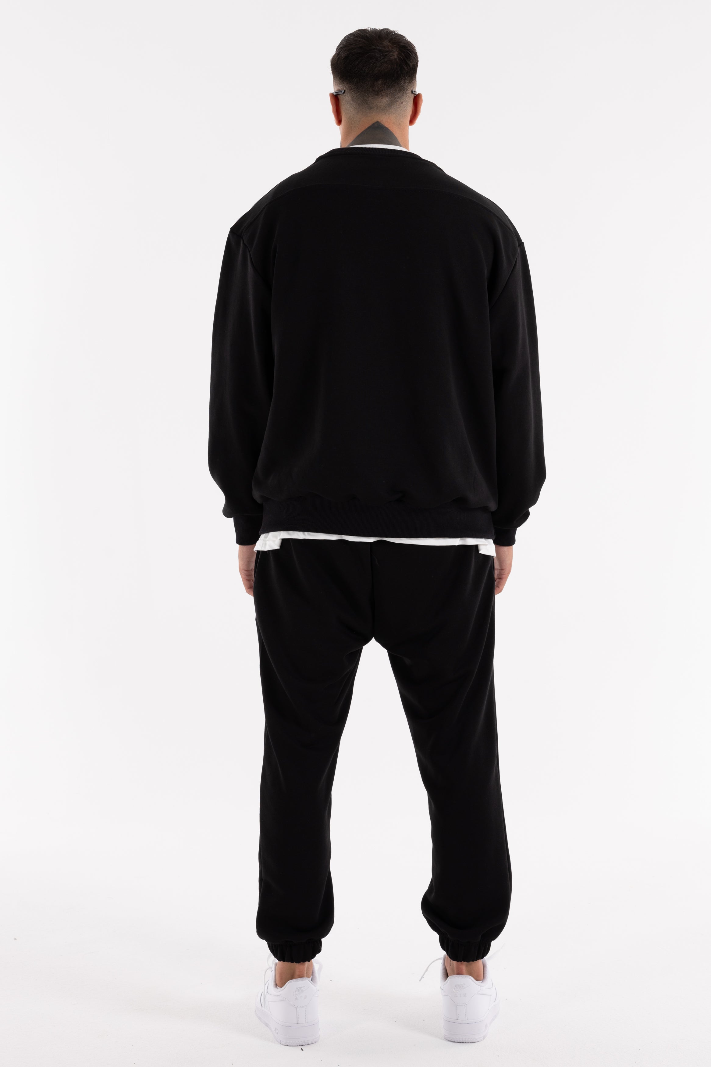 Sudadera Crewneck Gold Cortar Negra
