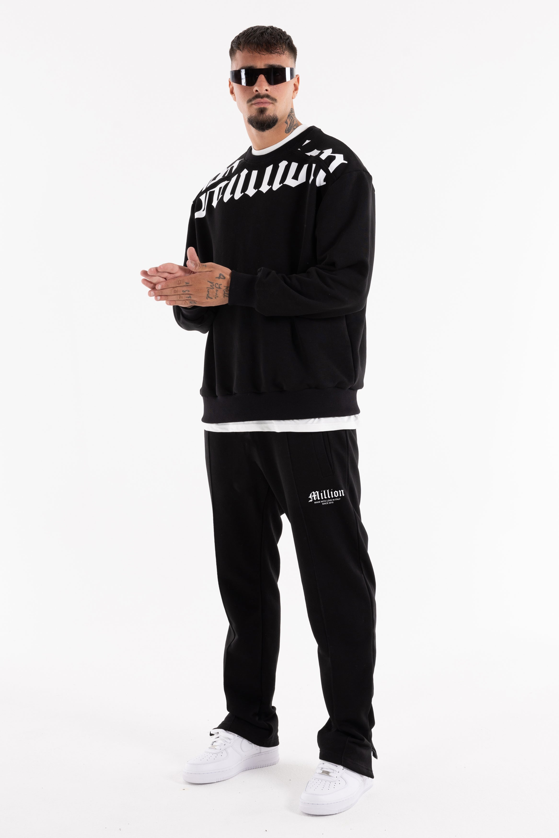 Sudadera Blanca Cortar Negra