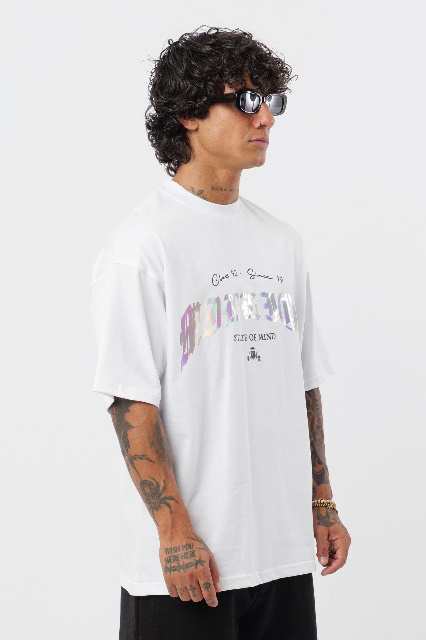 Camiseta blanca holográfica